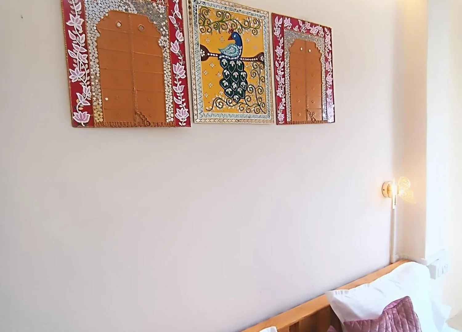 Sukoon River Homestay Benares