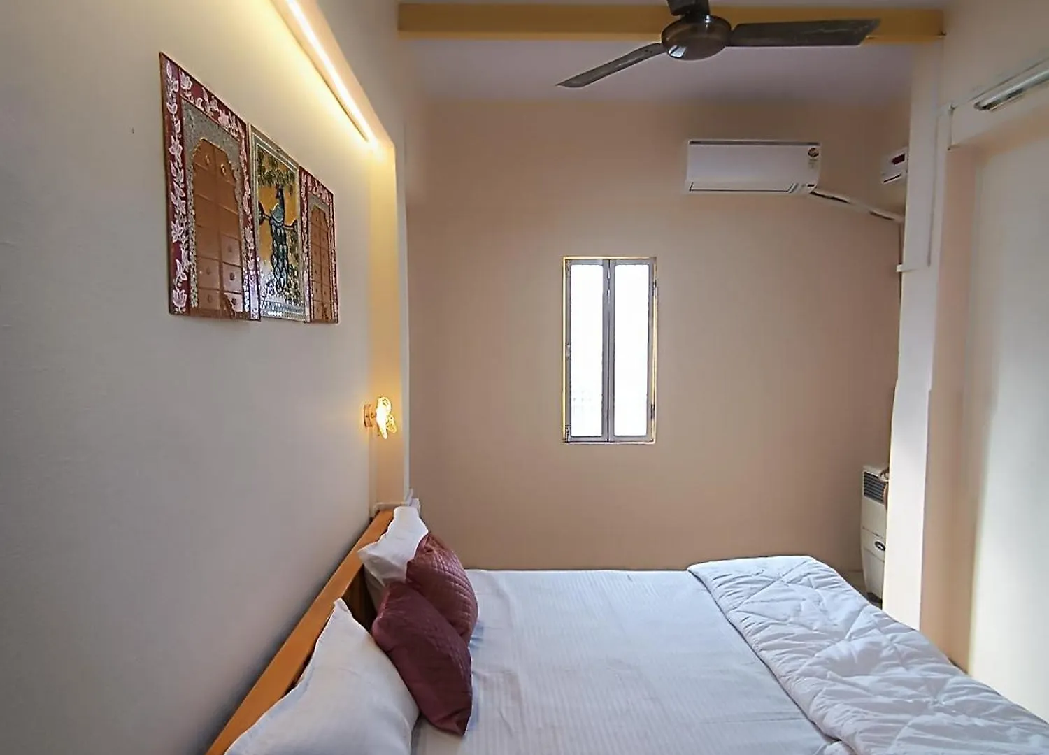 Sukoon River Homestay Benares